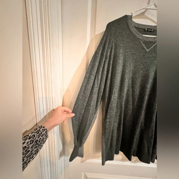 FINAL PRICE DROP Men’s Smartwool Gray Sweater - Picture 7 of 8